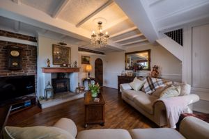 Sitting Room- click for photo gallery